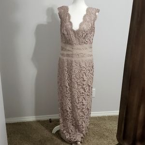 Tadashi Shoji Dress Size 12